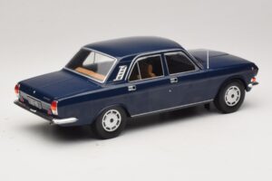 GAZ Volga GAZ-24-10 Tmavomodrý MCG 1:18 MCG18014 Kov – obrázok 2 z 6
