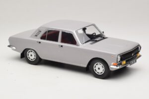 GAZ Volga GAZ-24-10 Šedý MCG 1:18 MCG18016 Kov – obrázok 4 z 6