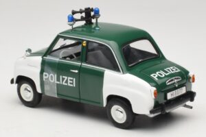Goggomobil T250 Polícia Revell 1:18 08976-R1 Kov – obrázok 5 z 6