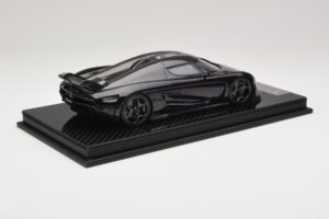 Koenigsegg Regera Čierny Karbónový Balíček FrontiArt 1:18 F079-179 Živica – obrázok 2 z 7
