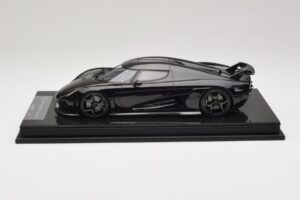 Koenigsegg Regera Čierny Karbónový Balíček FrontiArt 1:18 F079-179 Živica – obrázok 3 z 7