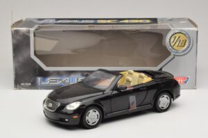 Lexus SC430 Kabriolet Čierny Motormax 1:18 73119 Kov – obrázok 6 z 6