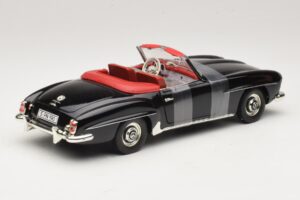 Mercedes 190 SL W121 Roadster Čierny ERTL 1:18 7464 Kov – obrázok 2 z 6