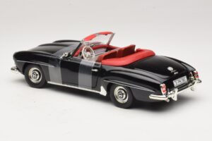 Mercedes 190 SL W121 Roadster Čierny ERTL 1:18 7464 Kov – obrázok 5 z 6