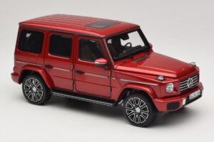 Mercedes G-Class W465 Hyacinth Red Norev 1:18 183037 Kov – obrázok 4 z 6