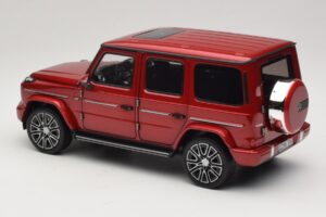 Mercedes G-Class W465 Hyacinth Red Norev 1:18 183037 Kov – obrázok 5 z 6