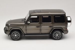 Mercedes G-Class W465 Indium Grey Norev 1:18 183036 Kov – obrázok 3 z 6