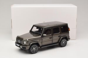 Mercedes G-Class W465 Indium Grey Norev 1:18 183036 Kov – obrázok 6 z 6