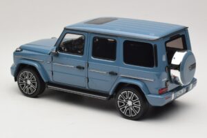 Mercedes G-Class W465 Vintage Blue Norev 1:18 183034 Kov – obrázok 5 z 6