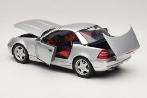 Mercedes SLK230 R170 AMG Roadster Strieborný UT Models 1:18 26152 Kov – obrázok 5 z 8
