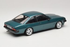 Opel Manta B Zelená Metalíza Špeciálne Kolesá MCG 1:18 MCG18313MCW Kov – obrázok 2 z 6