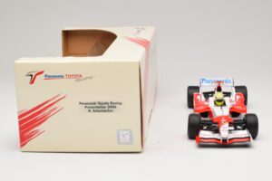 Panasonic Toyota Racing TF106 #12 R. Schumacher Presentation 2006 Minichamps 1:18 AM59553G Kov – obrázok 6 z 6