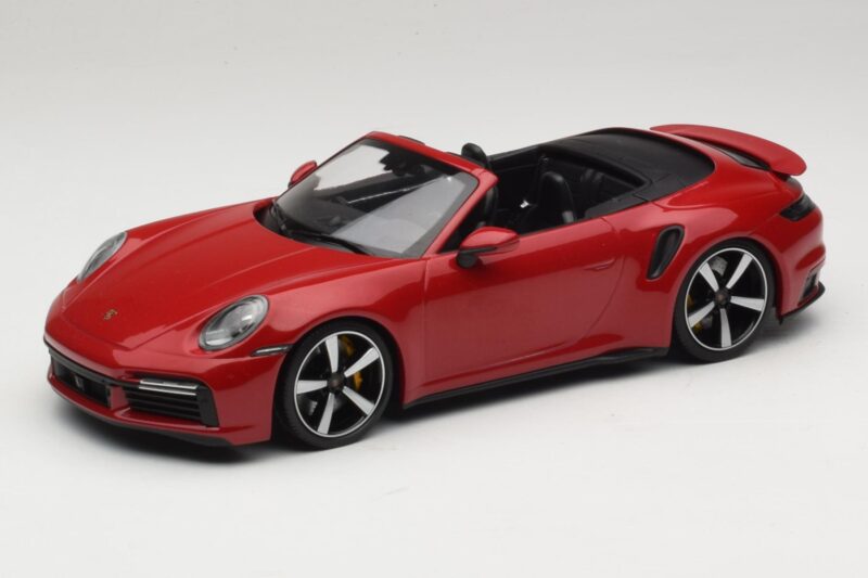 Porsche 911 992 Turbo S Kabriolet Tmavo Červený Minichamps 1:18 Porsche 911 992 Turbo S Kabriolet Tmavo Červený Minichamps 1:18 PORSCHE007 Kov