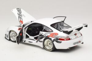 Porsche 911 996 GT3 RSR Biely 2005 Minichamps 1:18 WAP02160215 Kov – obrázok 5 z 8