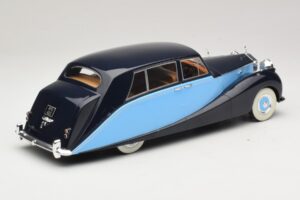 Rolls-Royce Silver Wraith Empress by Hooper Čierny & Tmavomodrý MCG 1:18 MCG18051 Kov – obrázok 2 z 6