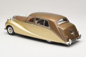 Rolls-Royce Silver Wraith Empress by Hooper Hnedý & Zlatý MCG 1:18 MCG18000 Kov – obrázok 5 z 6