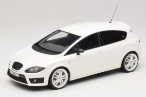 SEAT Leon Cupra R Mk2 Biely Otto 1:18 SEAT Leon Cupra R Mk2 Biely Otto 1:18 OT1332 Živica