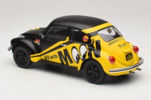 Volkswagen Beetle 1303 Go with Moon Solido 1:18 S1800519 Kov – obrázok 7 z 8