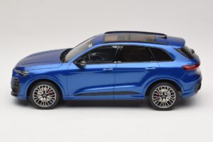 Audi SQ5 FY TFSI Ultra Modrý Otto 1:18 OT1281 Živica – obrázok 3 z 6