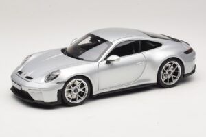 Porsche 911 992.2 GT3 Touring Package GT Silver Metallic Norev 1:18 187002 Kov