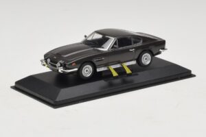 Aston Martin DBS On Her Majesty's Secret Service S Lyžami Minichamps 1:43 436137600-P1 Kov – obrázok 2 z 4