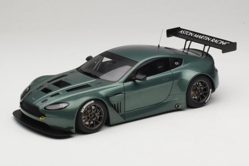 Aston Martin V12 Vantage GT3 Zelený AUTOart 1:18 81306 Kov