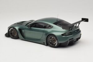 Aston Martin V12 Vantage GT3 Zelený AUTOart 1:18 81306 Kov – obrázok 5 z 6