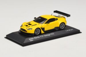 Aston Martin V12 Vantage GT3 Žltý Minichamps 1:43 437121391 Kov – obrázok 2 z 4