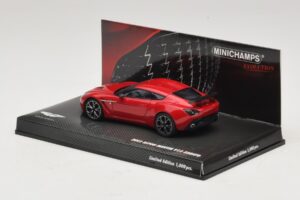Aston Martin V12 Zagato Červený Minichamps 1:43 437137220 Kov – obrázok 3 z 5