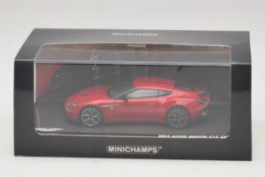 Aston Martin V12 Zagato Červený Minichamps 1:43 437137220 Kov – obrázok 5 z 5