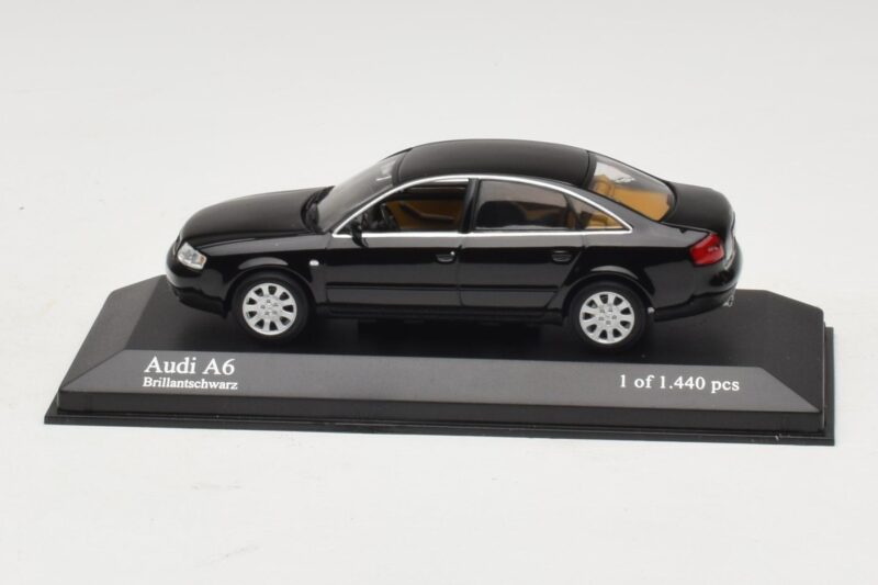 Audi A6 C5 Čierny Minichamps 1:43 430010200 Kov