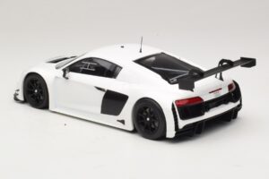 Audi R8 LMS Ultra Biely 2015 Minichamps 1:18 153151100 Kov – obrázok 5 z 6
