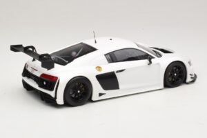 Audi R8 LMS Ultra Biely 2015 Minichamps 1:18 153151100 Kov – obrázok 2 z 6
