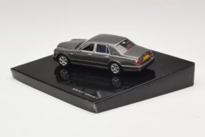 Bentley Arnage T Cypress Grey Minichamps 1:43 BL386 Kov – obrázok 3 z 4