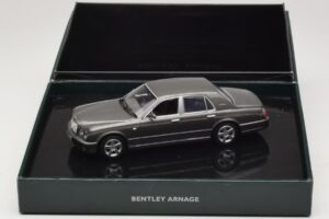 Bentley Arnage T Cypress Grey Minichamps 1:43 BL386 Kov – obrázok 4 z 4