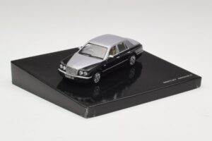 Bentley Arnage R Strieborný Minichamps 1:43 BL387 Kov – obrázok 2 z 4