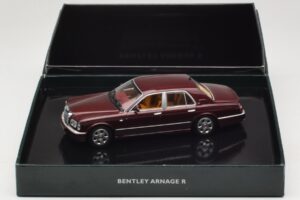 Bentley Arnage R Sunset Red Minichamps 1:43 BL330 Kov – obrázok 4 z 4