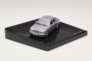 Bentley Arnage T Silver Tempest Minichamps 1:43 BL326 Kov – obrázok 2 z 4