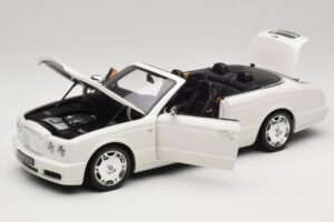 Bentley Azure Glacier White Náhradná Škatuľa Minichamps 1:18 100139502-R1 Kov – obrázok 2 z 8
