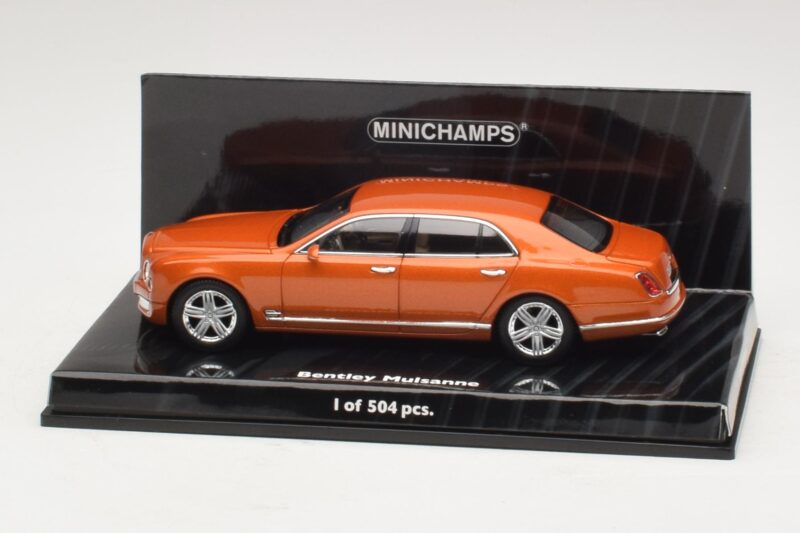 Bentley Mulsanne Oranžová Metalíza Minichamps 1:43 436139902 Kov