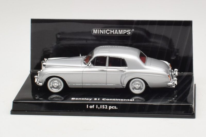 Bentley S1 Continental Strieborný Minichamps 1:43 436139552 Kov