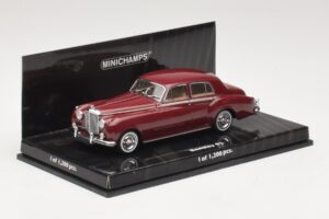 Bentley S2 Standard Saloon Červený Minichamps 1:43 436139951-O1 Kov – obrázok 2 z 4
