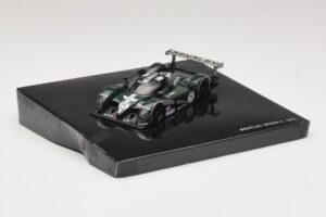 Bentley Speed 8 LMP900 #8 J. Herbert / D. Brabham / M. Blundell 24 Hours of Le Mans 2003 Minichamps 1:43 BL364 Kov – obrázok 2 z 4