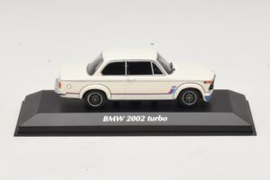 BMW 2002 Turbo Biely Maxichamps 1:43 940022201 Kov