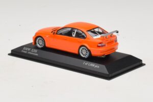 BMW 320i E46 Silničná Verzia Oranžový Minichamps 1:43 400052400 Kov – obrázok 3 z 4
