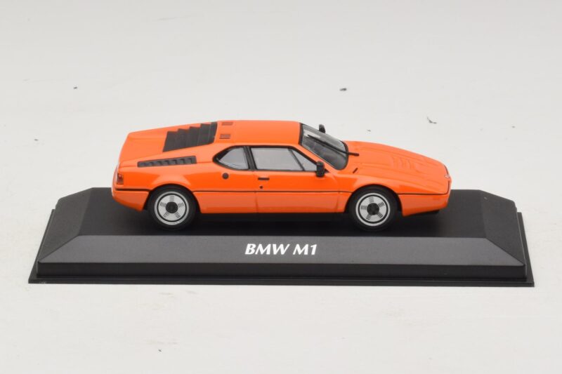 BMW M1 Oranžová Maxichamps 1:43 940025020 Kov