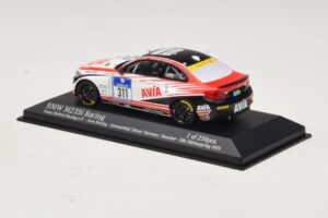 BMW M235i Team Mathol Racing #311 Scherfeld / Duve 24 Hours of Nurburgring 2015 Minichamps 1:43 437152511 Kov – obrázok 3 z 4