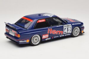 BMW M3 E30 Auto Maass #42 H. Becker DTM 1992 Minichamps 1:18 180922042 Kov – obrázok 3 z 8