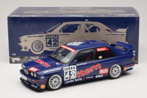 BMW M3 E30 Auto Maass #42 H. Becker DTM 1992 Minichamps 1:18 180922042 Kov – obrázok 8 z 8
