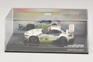 BMW Z4 GT3 Westcoast Racing #52 F. Lestrup ADAC GT Masters 2011 Minichamps 1:43 437112952 Kov – obrázok 4 z 5